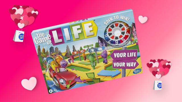 Hasbro Gaming The Game of Life Career Day Board Game SM Store